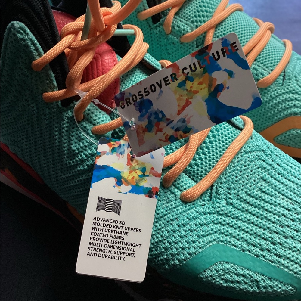 NWT Crossover Culture Vibrant Green and Orange Women's Sneakers 6 - Picture 2 of 3